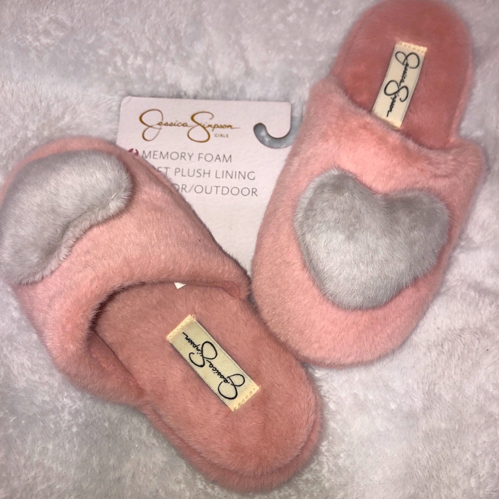 NWT  Beautiful pink Woman's Sandals Jessica Simpson